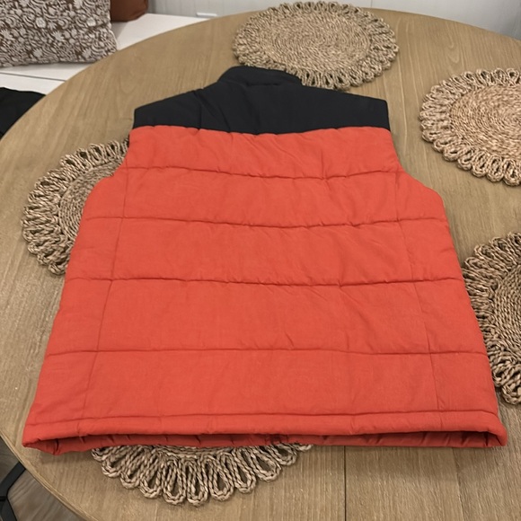 Two Winter Vests - Picture 6 of 6